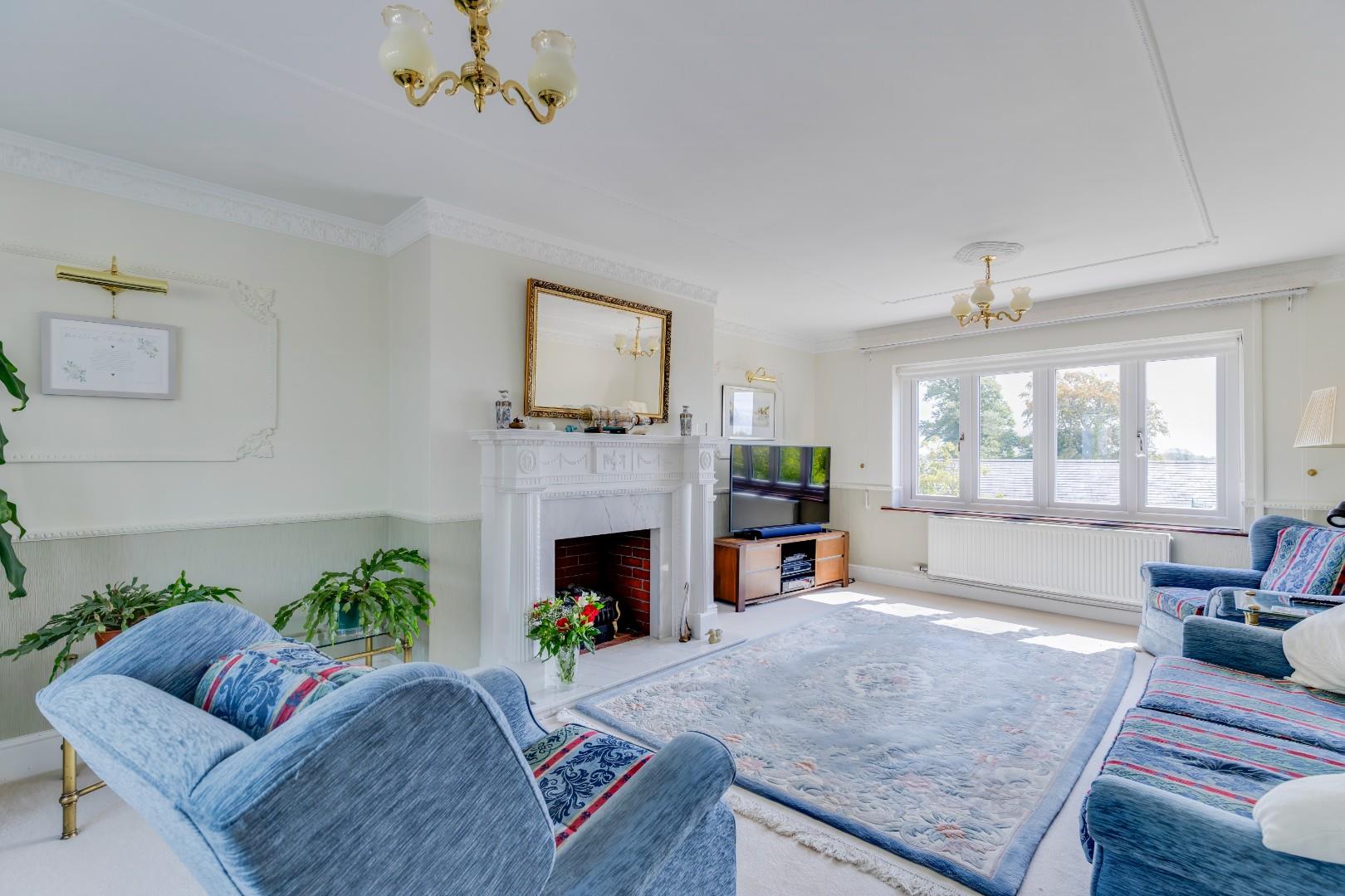 Church View, Llanblethian, Nr Cowbridge, Vale of Glamorgan, CF71 7JJ